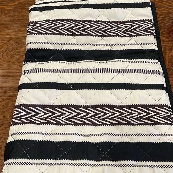 Maurice’s stadium blanket. New! Opened just for photos. Roughly 59”x49” (5x4ish) - Picture 3 of 3